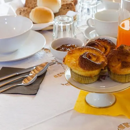 King Bed & Breakfast