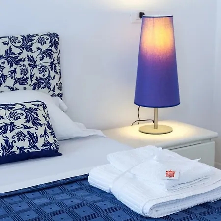 فندق مبيت وإفطار King